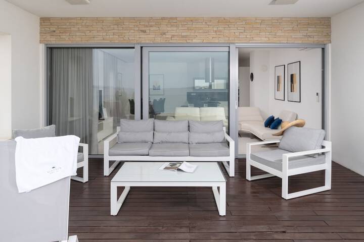 Terrace/Patio 46 of 70