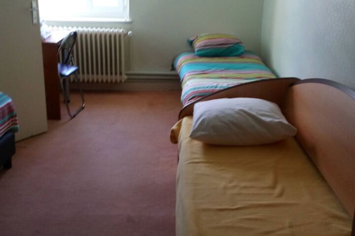 Room 5 of 30