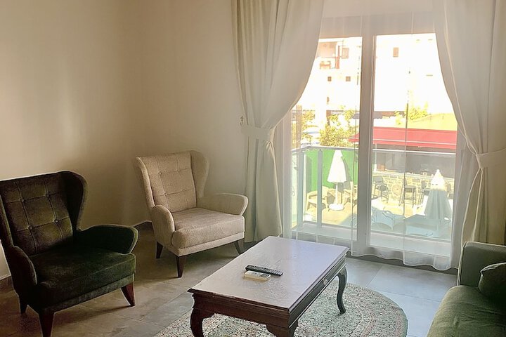 Room 70 of 159