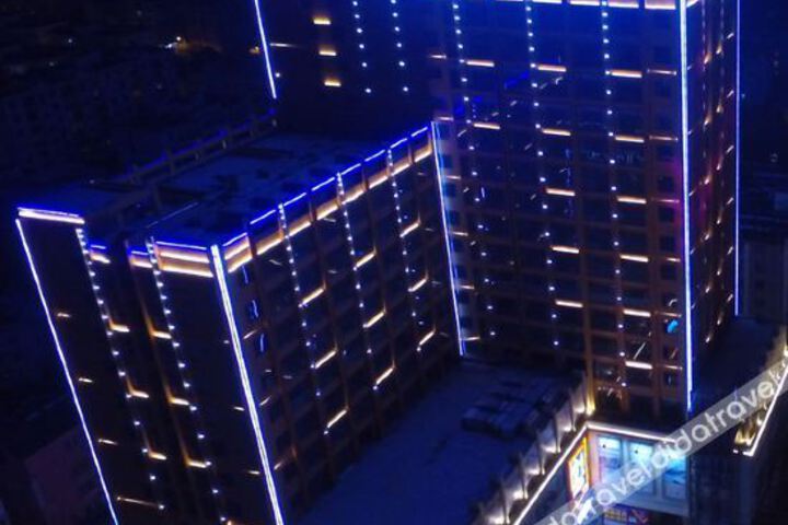 Hotel 5 of 13