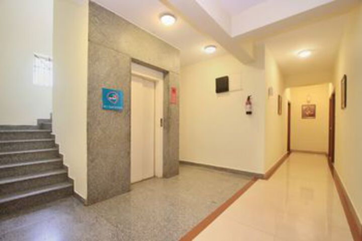 Ballroom/Hall 20 of 23