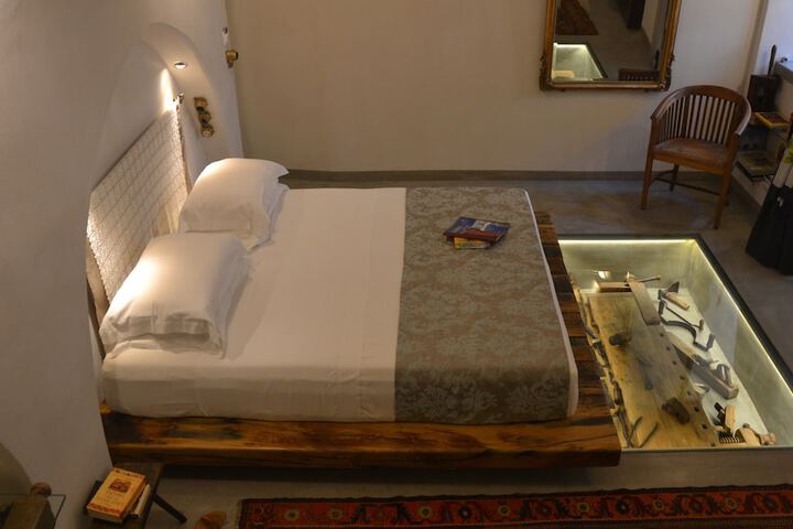 Room 41 of 223