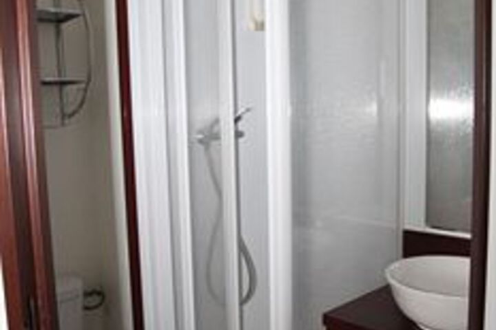 Room 2 of 25
