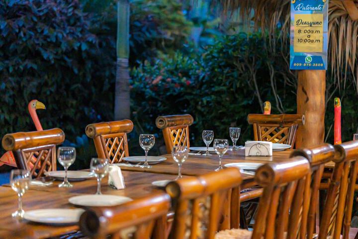Dining 184 of 222