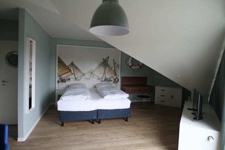 Room 14 of 56