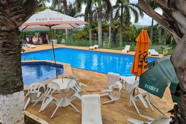 Pool 52 of 70