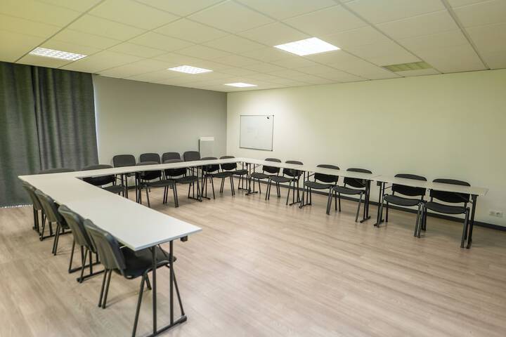 Meeting 33 of 39