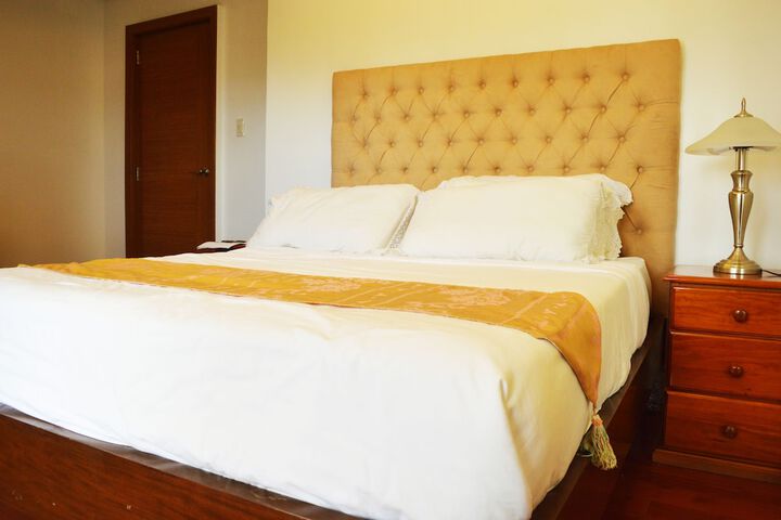 Room 2 of 50