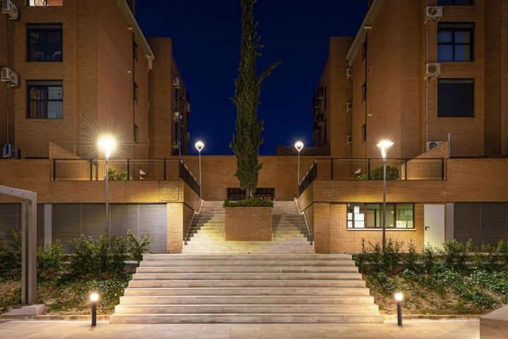 Exterior of Premium Accomodation in La Rosaleda - Madrid