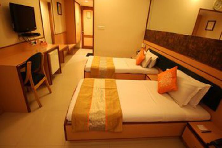 Room 22 of 28