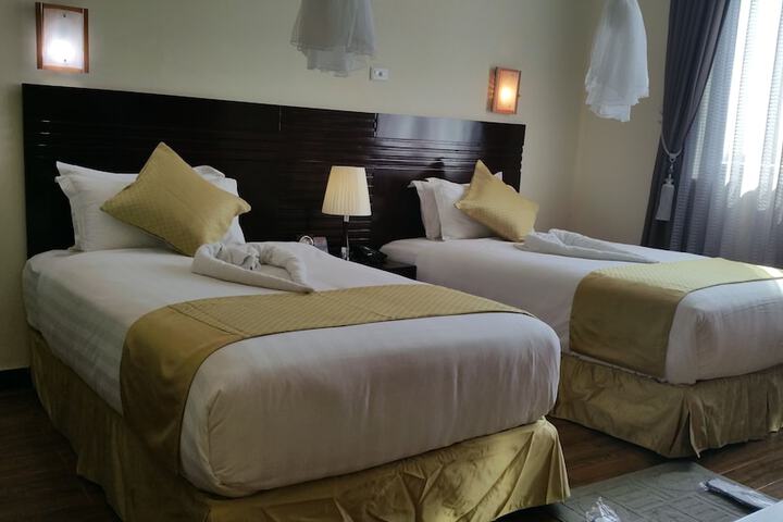 Room 6 of 88