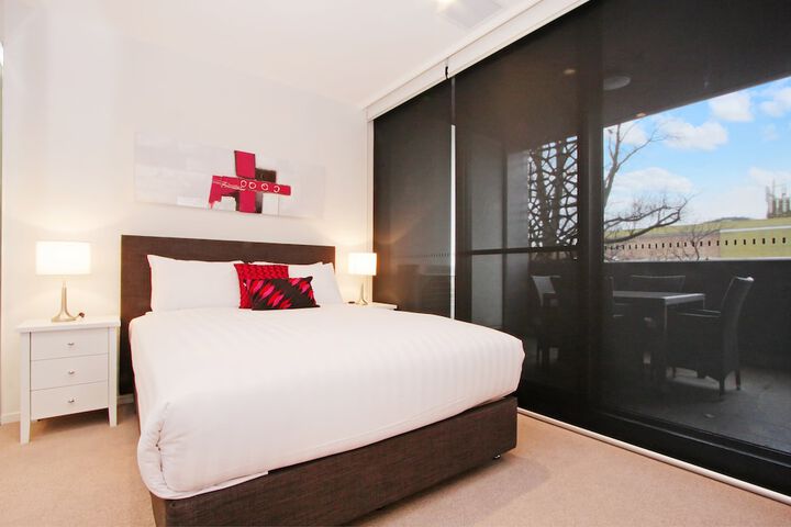 Room 10 of 74
