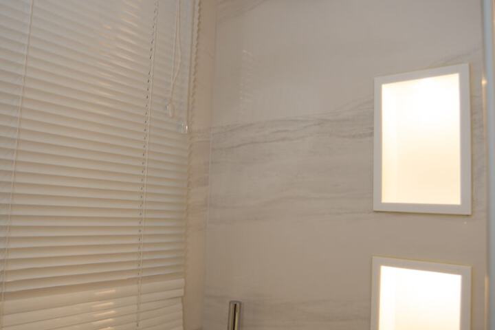 Room 155 of 253