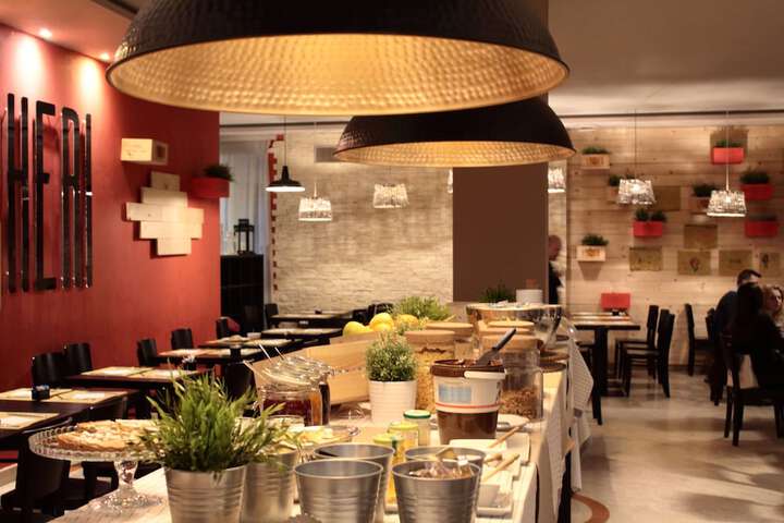 Breakfast area