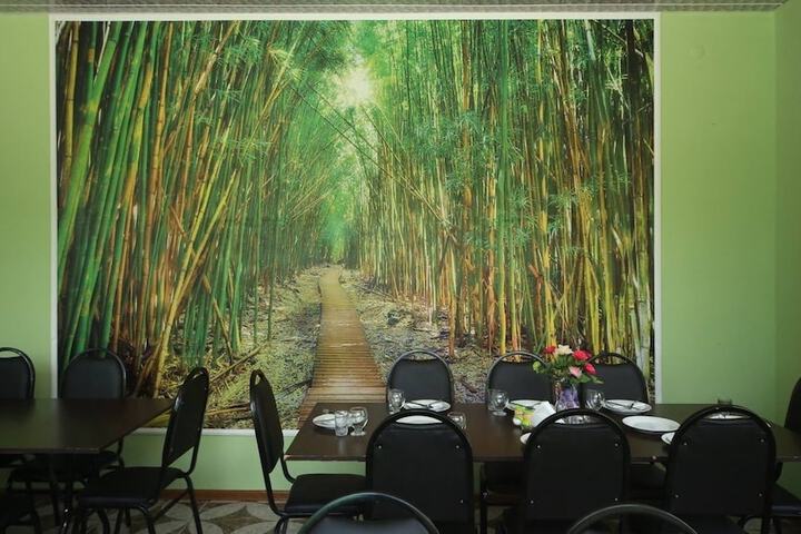 Dining 20 of 46
