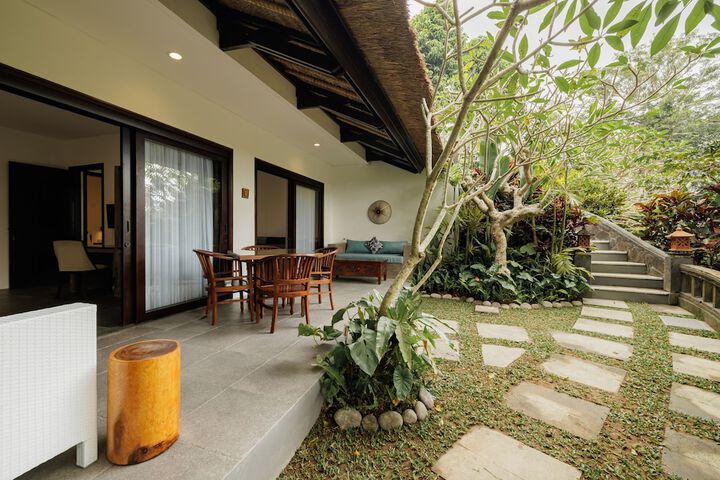 Terrace/Patio 27 of 62