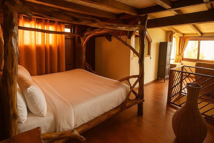 Room 2 of 16