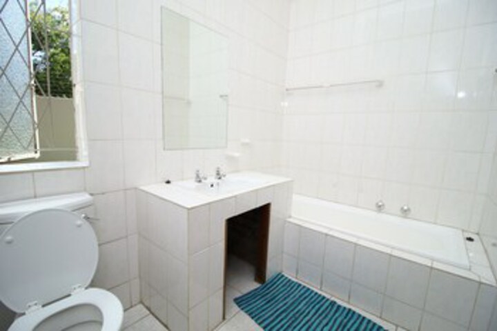 Room 3 of 47