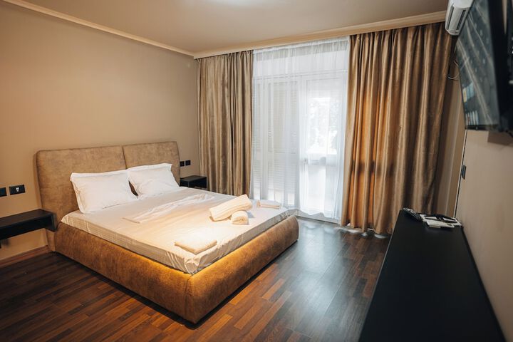 Room 41 of 50