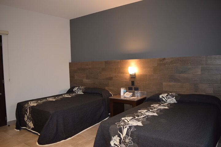 Room 8 of 54