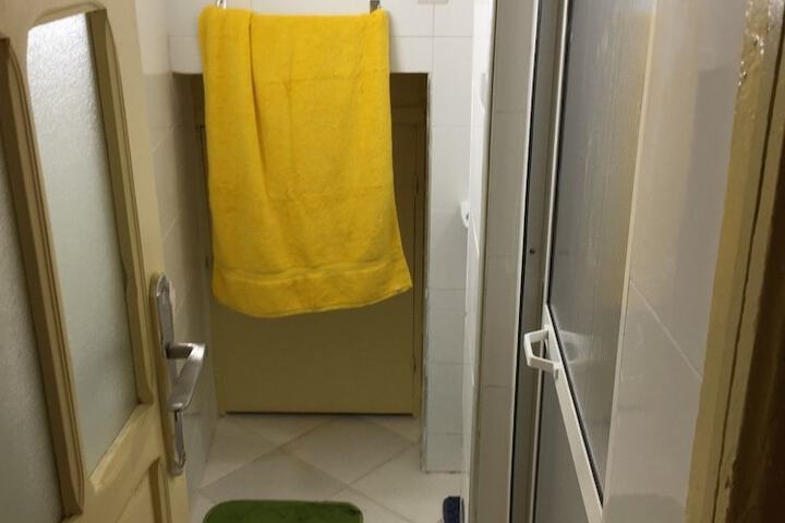 Room 29 of 52