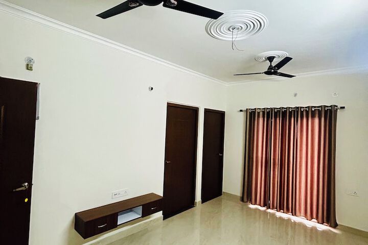 Room 7 of 46