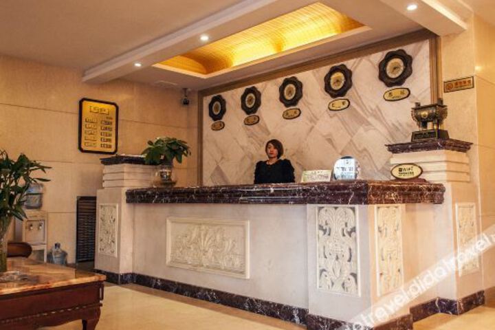 Hotel Interior 13 of 32