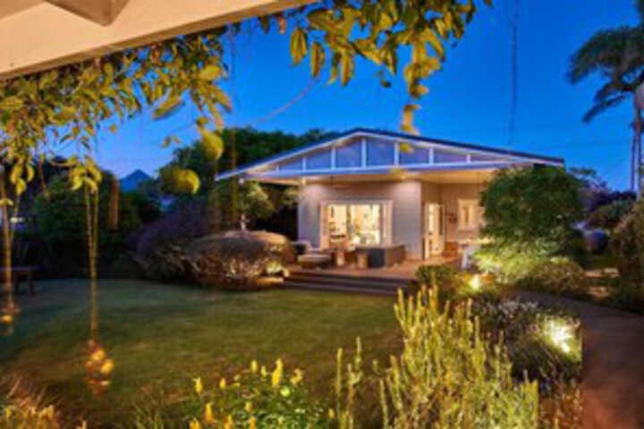 Hotel Exterior 5 of 12