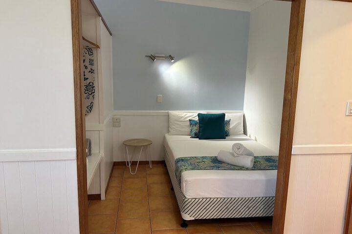 Room 11 of 51