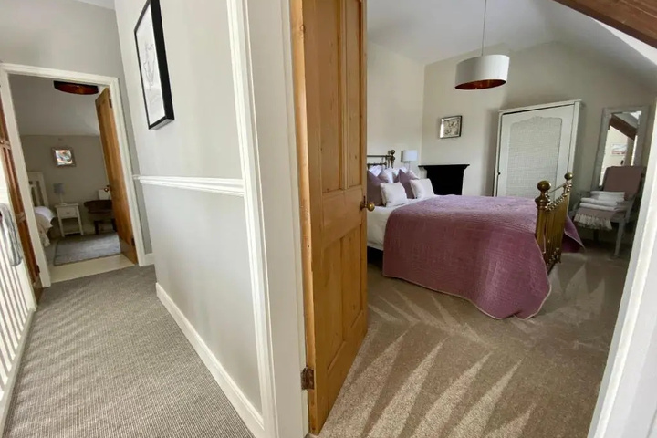 Room 2 of 13