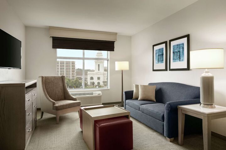 1 King Bed Studio Suite (2 of 21)