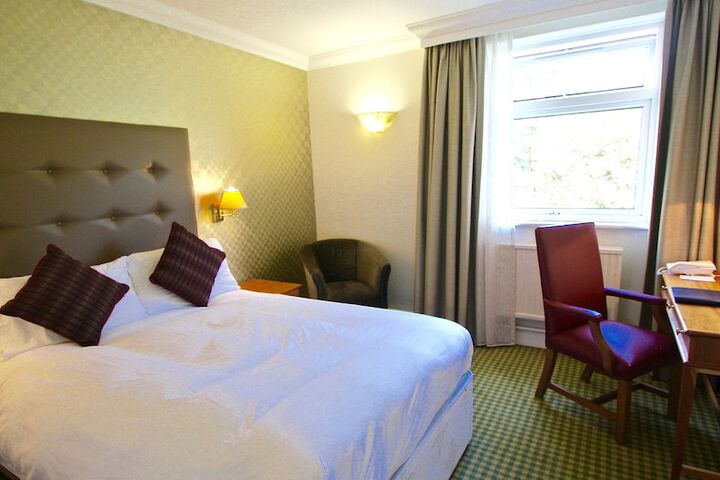 Room 6 of 56