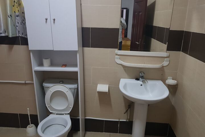 Room 90 of 130