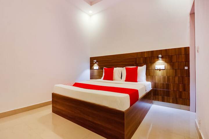 Room 8 of 21