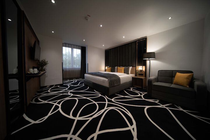 Room 18 of 56