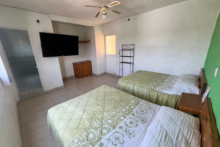 Room 2 of 18