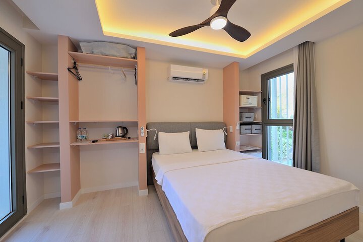 Room 12 of 29