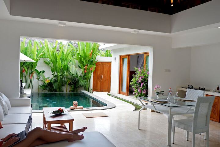 Room 15 of 47