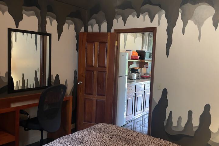 Room 12 of 88