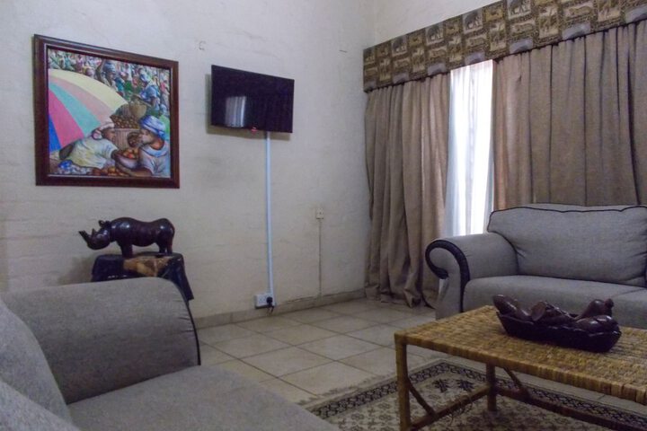 Room 7 of 37