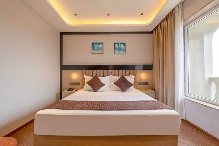 Room 15 of 39