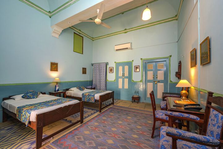 Room 3 of 46