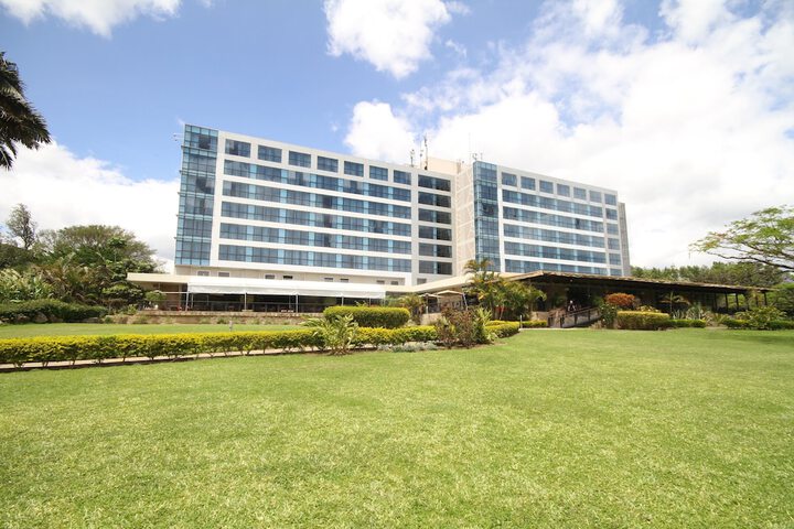 Hotel Exterior 72 of 89