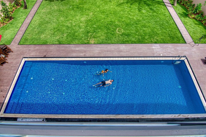 Pool 27 of 77