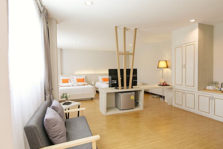 Room 46 of 174