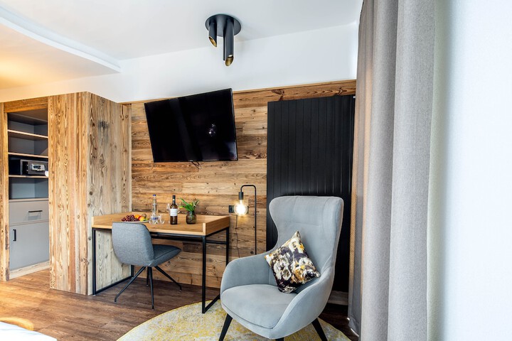 Room 21 of 54