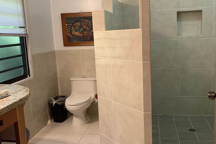 Room 169 of 223