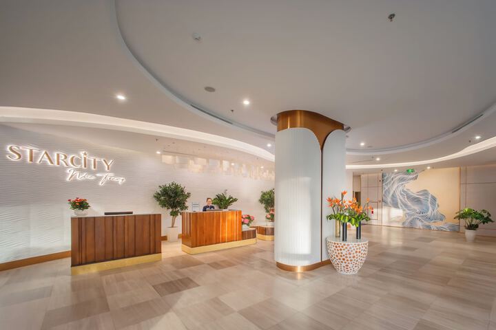 Hotel Interior 2 of 180