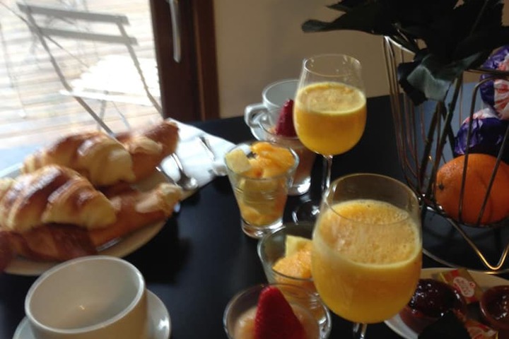 Breakfast/Coffee Service 44 of 68