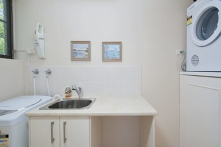 Room 15 of 15